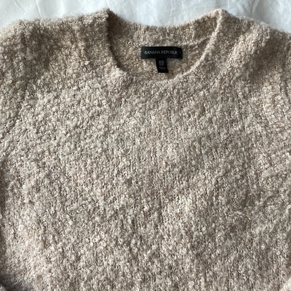 Banana Republic Boucle Sweater - Picture 3 of 5